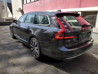 Volvo V90 Inscription, 2.0 B4 MHEV Petrol 197 HP, 5d, Geartronic 8speed, FWD