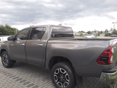 Toyota Hilux  SR5 2024 Automat Pickup 4x4 Diesel 2393cm3 110kW